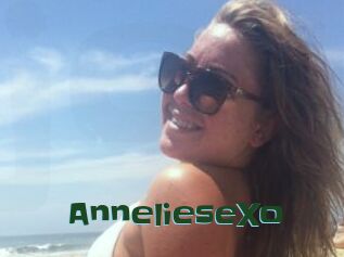 AnnelieseXo