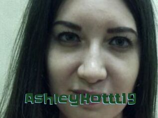 AshleyHottt19