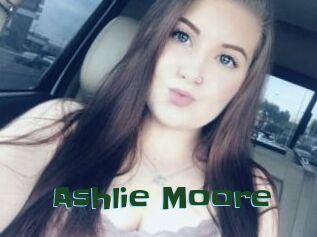 Ashlie_Moore