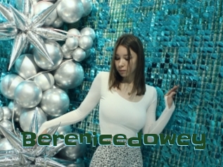 berenicedowey Jeune baise
