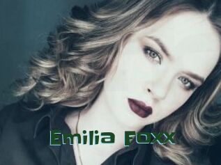 Emilia_Foxx