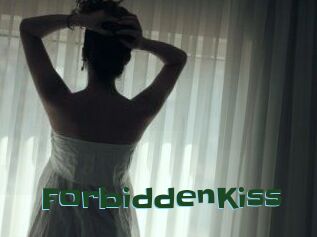 ForbiddenKiss_