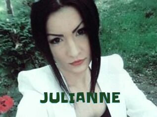 JULIANNE_