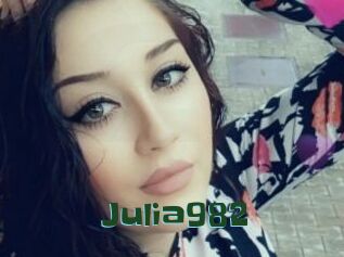 Julia982