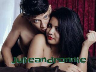 Julieandronnie