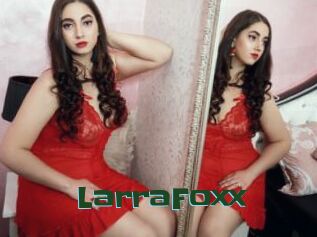 LarraFoxx