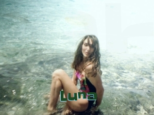 Luna_Taylor