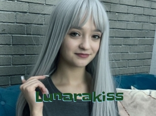 Lunarakiss