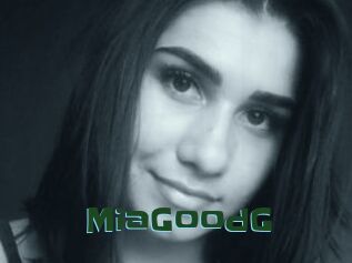 MiaGoodG