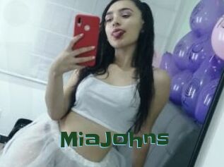 MiaJohns