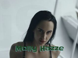 Molly_Hazze