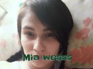 Mia_wesss