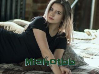 Miahotbb