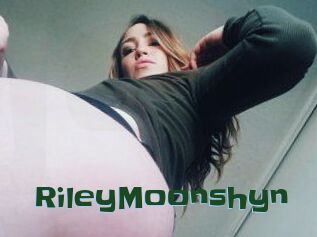 RileyMoonshyn