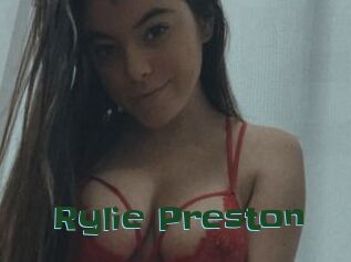 Rylie_Preston
