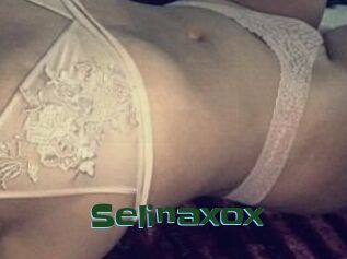 Selinaxox