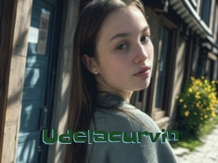 Udelacurvin